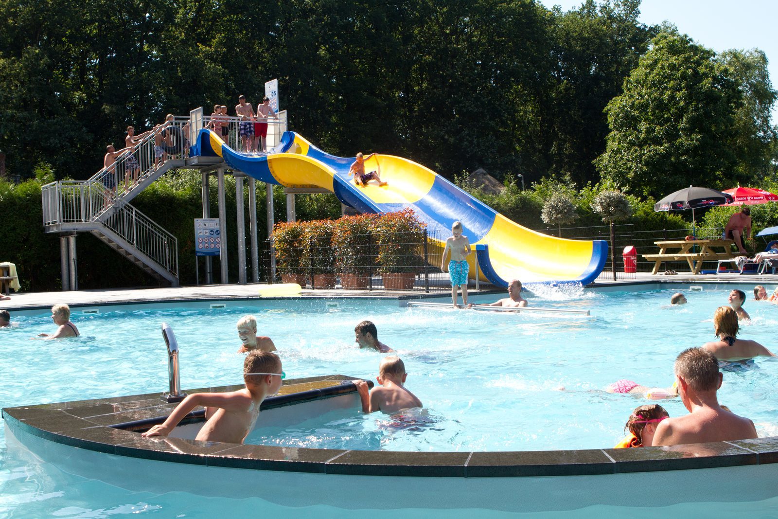 Verwarmd zwembad Camping aan de Vecht